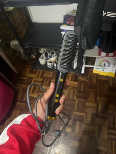Escova Alisadora 5 em 1 Alisa, Hidrata, Modela, Bivolt