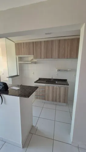 Armários da cozinha embutido
