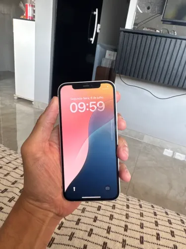 iPhone 12 64 gb