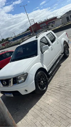 Nissan Frontier XE CD 4X4 2.5 TB Diesel 2013