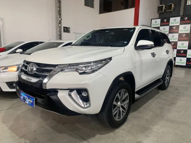 Toyota Hilux SW4 4X4 2.8 Diesel 2019