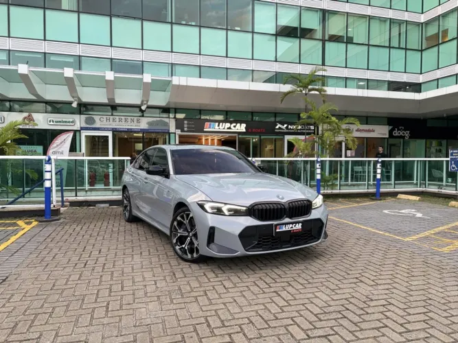 BMW 330E M Sport 2.0 Turbo Híbrido AU 2026