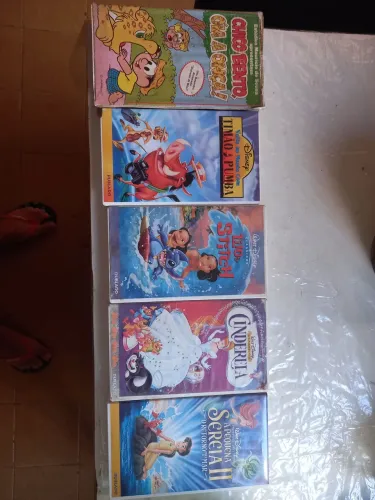 5 fitas VHS 70$