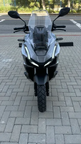 ADV 160 2025 - Apenas 3000 km