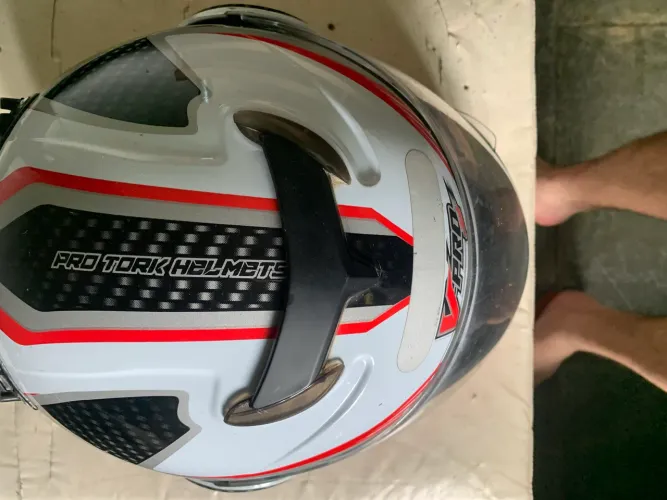 Capacete
