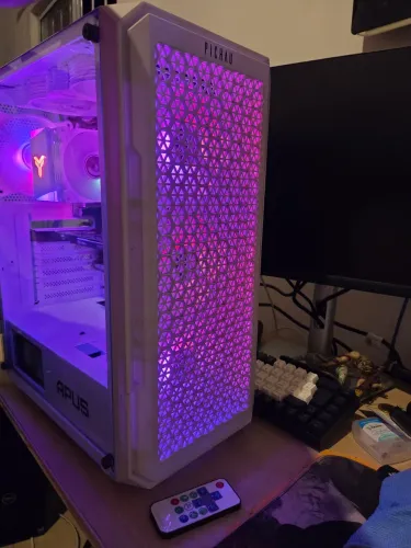 PC gamer Ryzen 5 4600g + 16gb Asgard rgb 3600mhz + NVIDIA T1000 4gb + 512gb nvme