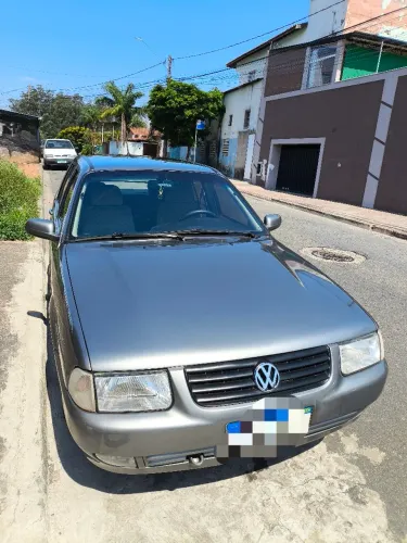Volkswagen Santana 1.8 MI (álcool) 2003