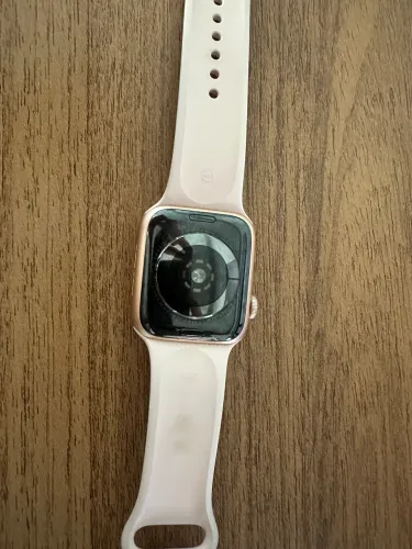 Apple Watch série 5 rose