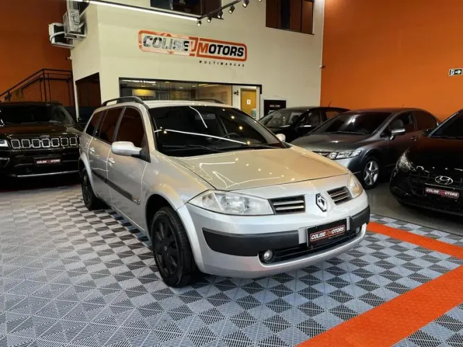 Renault Megane Grand Tour Dynam. Hi-flex 1.6 16V 2012