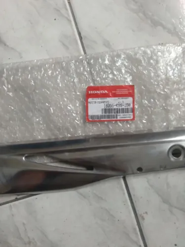 Protetor escapamento Honda biz original de aluminio