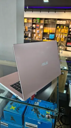 NOTEBOOK ASUS