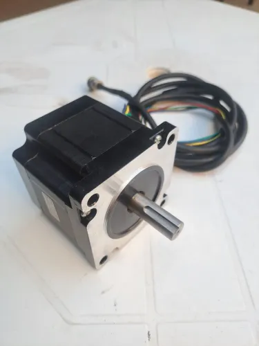 Motor de passo nema 34 35kgf.cm