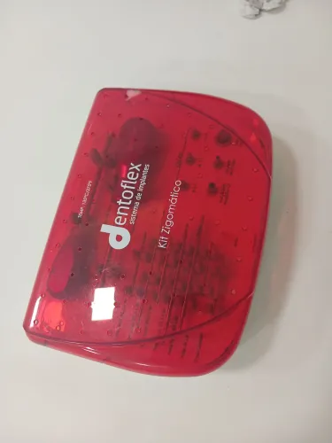 Vendo kit Zigomático Dentoflex nunca usado.