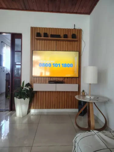 Painel para TV até  55 Polegadas 1,40 x 2,20m Ripado mdf com nicho
