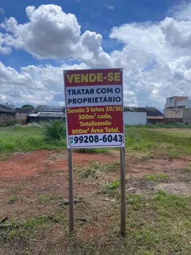 Imóvel para venda tem 900 metros quadrados em Residencial Aquários - Goiânia - GO