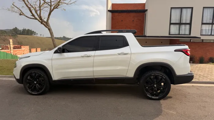 Fiat Toro Volcano 2.0 16V 4X4 TB Diesel Aut. 2023