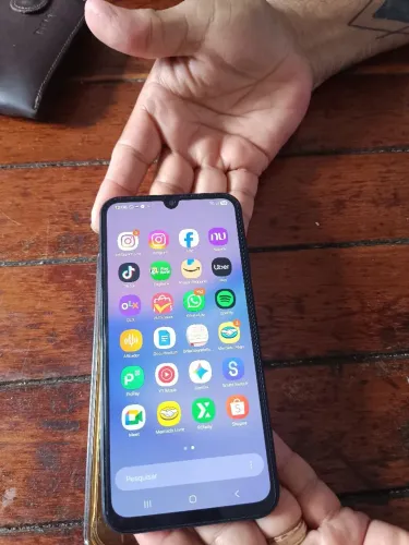 Samsung A15 256 GB 8 memória ram top demais..