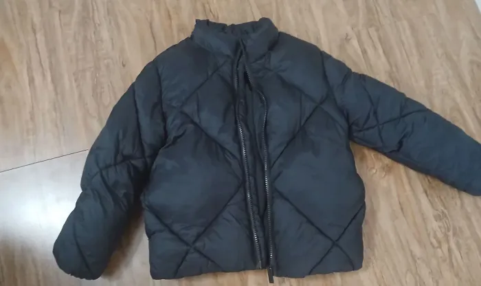 Jaqueta puffer menina Tam 5-6 anos