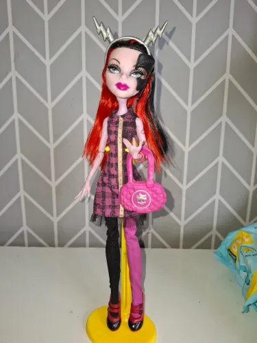 Boneca Monster High Operetta PowerPoint Ghouls