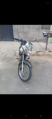 Moto Fam 150 ano 211 só pega e roda