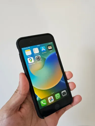 IPHONE 8 PRETO