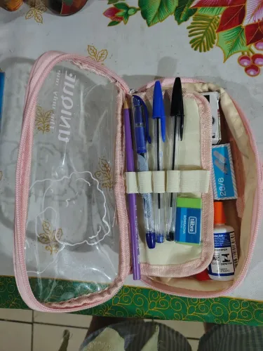 Kit de papelaria + estojo