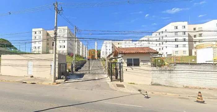 Apartamento térreo à venda no Res. Itapety - Porteira Preta