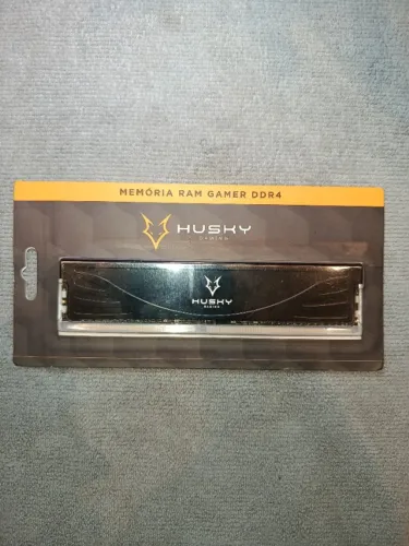 Memória RAM Husky Gaming 16GB DDR4 3200MHz CL19 Nova Lacrada