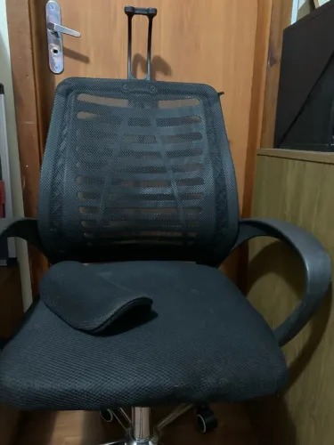 CADEIRA DE ESCRITÓRIO GRANDE 