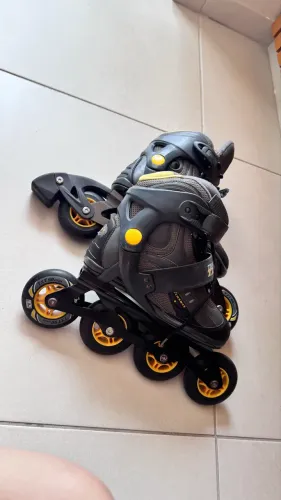 Patins Traxart TXT 90 Tam. 38 + Kit Proteção Completo