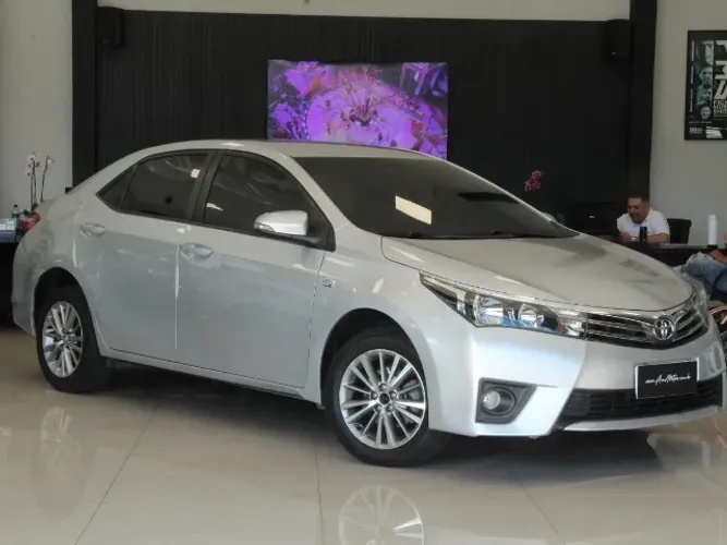 Toyota Corolla XEI 2.0 Flex 16V Aut. 2015