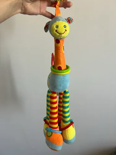 Girafa mordedor para bebê