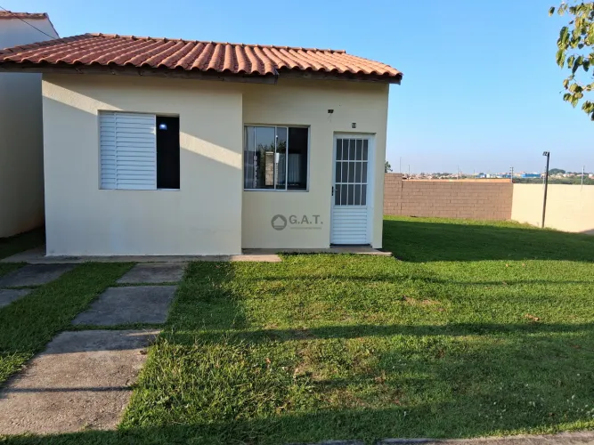 Casa em Condomínio na Zona Norte de Sorocaba-SP - 2 Quartos, 1 Sala, 1 Banheiro, 1 Vaga de