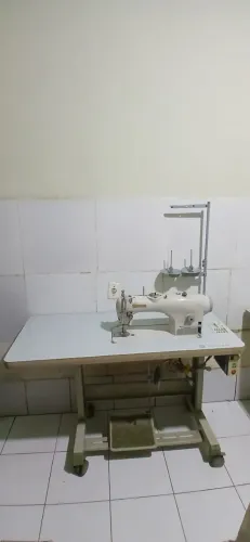 Máquina Costura Reta Industrial Singer