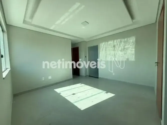 Apartamento com 2 Quartos à venda, 60m²; - Santa Mônica