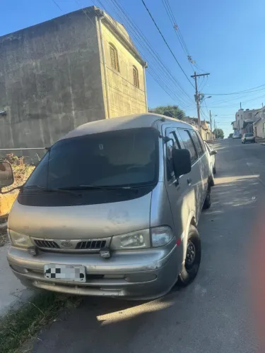 Kia Motors Besta GS Grand 3.0 8V 16L Diesel 2000