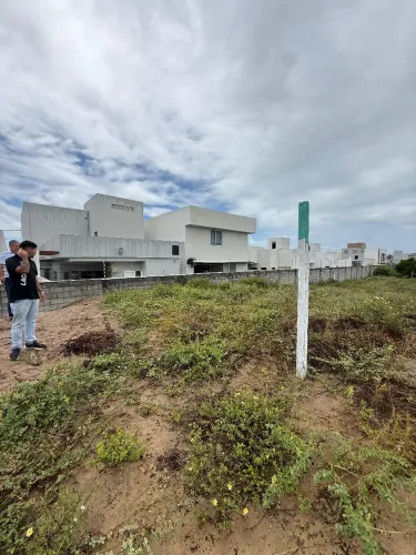 VENDO OU TROCO TERRENO NA BARRA DOS COQUEIROS - PARCELAMOS EM 60 MESES 