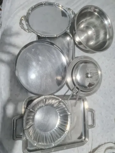 Bandejas, saladeira etc