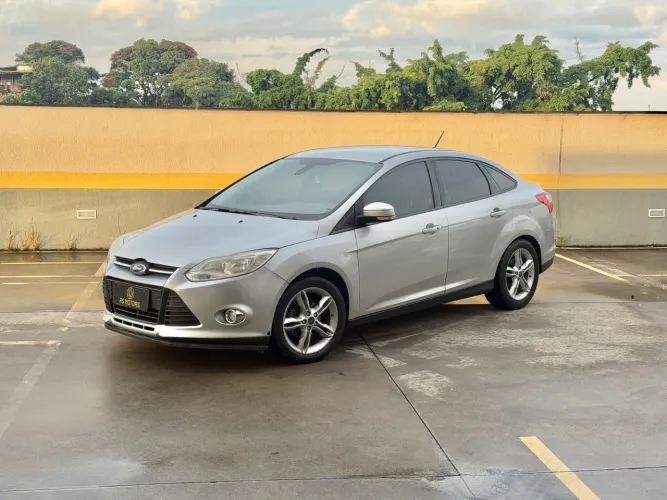 Ford Focus Sedan 2.0 16v/2.0 16V Flex 4P Aut. 2014