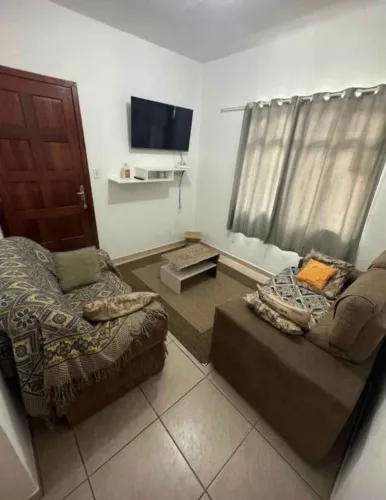 LK08 - casa a venda com quintal grande Berimbau