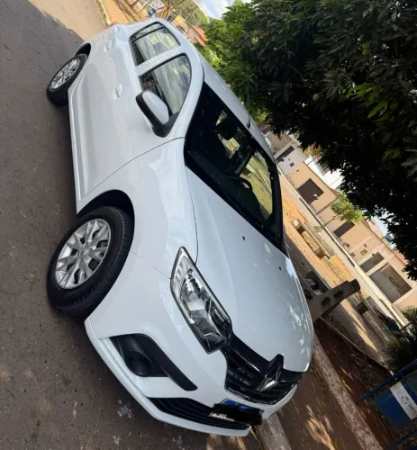 Renault Sandero Zen Flex 1.0 12V 5P Mec. 2021