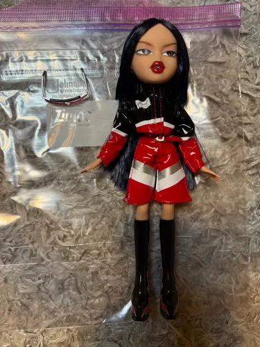 BRATZ SCORCHIN JADE