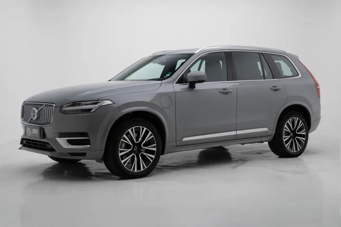 Volvo XC-90 T-8 Plus 2.0 AWD (híbrido) 2025