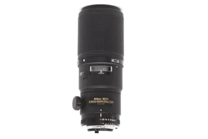 Lente Nikon ED AF MICRO NIKKOR 200mm 1:4 D