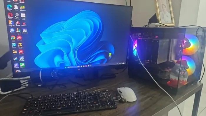 PC gamer - Ryzen 5 7600x + ssd 512gb + 32Gb Ddr5 + Placa de vídeo AMD 7600