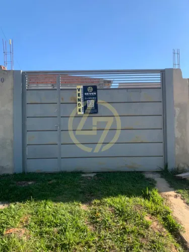 Casa em Santa Cruz dos Matos - São Miguel Arcanjo