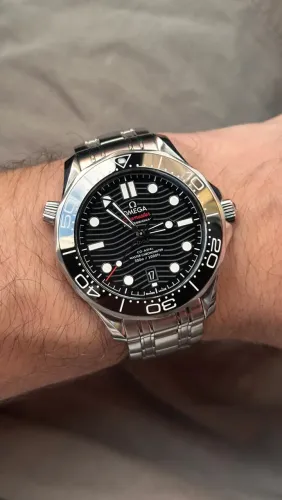 Relógio Omega SMP 300