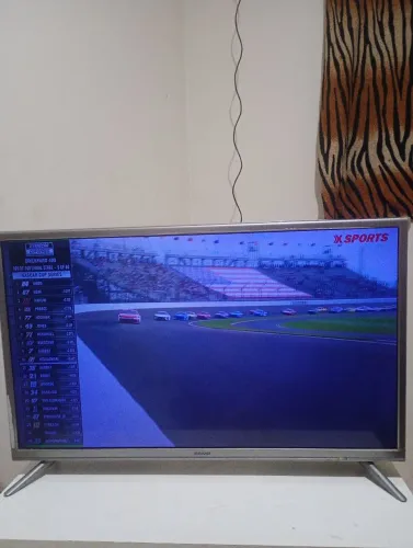 TV semp não e smartv motivo da venda comprei outra só usava no meu vídeo game