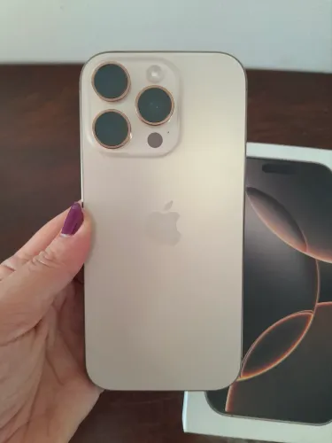 iPhone 16 pro 128gb