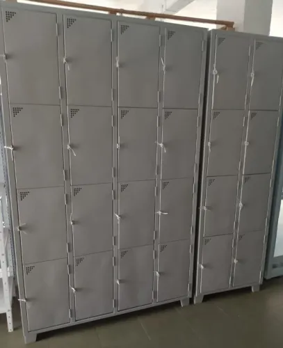 Armários Locker à Pronta Entrega